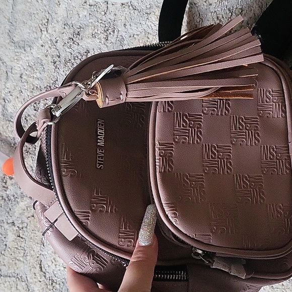 Steve Madden mini backpack - Picture 2 of 4